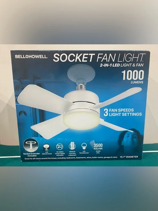 Socket Fan Light - Picture 1 of 4